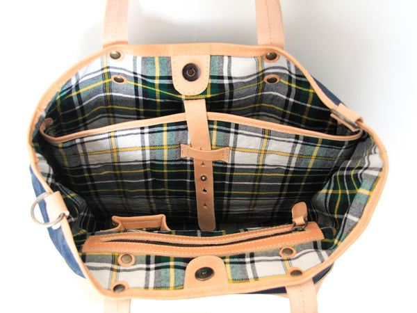 Crossbody Waxed Canvas - Navy Blue